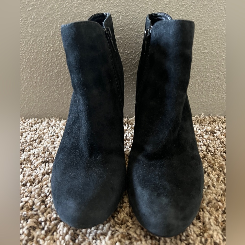 Women’s Aldo black stiletto booties